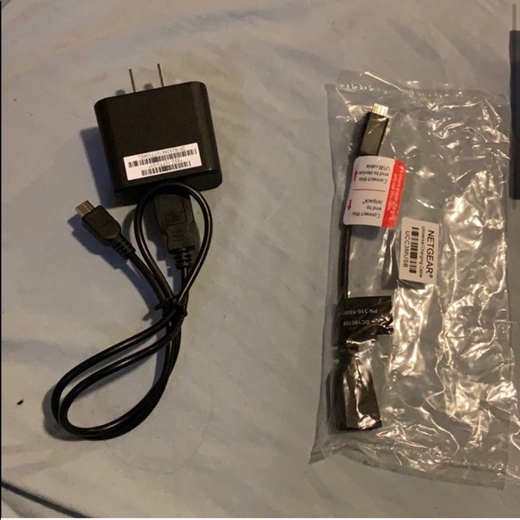 Verizon Jetpack portable WiFi - Picture 6 of 7